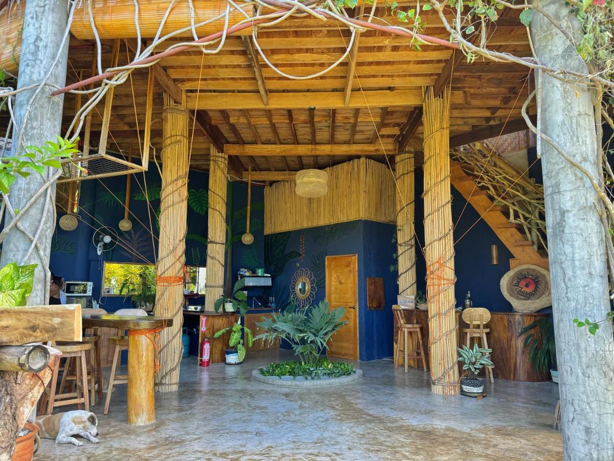 Jungle Kingdomes Guest House Siquijor Εξωτερικό φωτογραφία